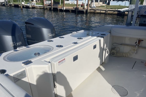 30ft Cobia Yacht For Sale