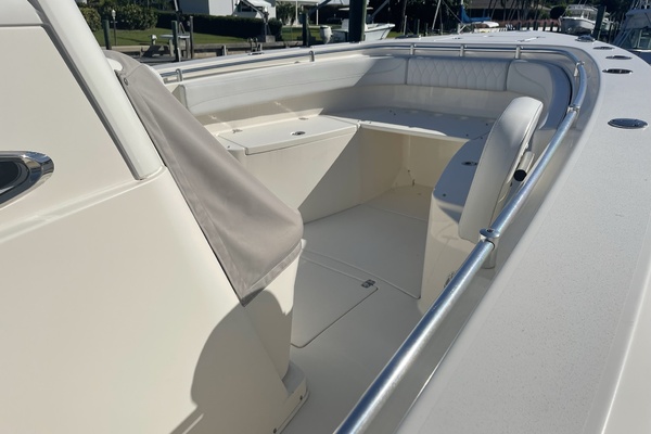 30ft Cobia Yacht For Sale