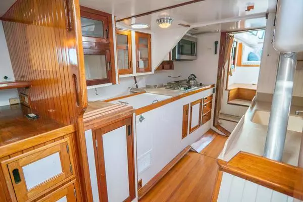 Photo of the 1995 New England Boatworks Custom "PIAFFE"