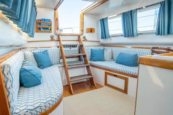 Photo of the 1995 New England Boatworks Custom "PIAFFE"