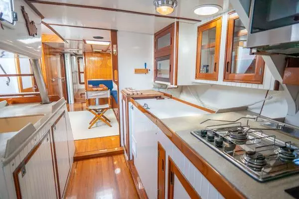 Photo of the 1995 New England Boatworks Custom "PIAFFE"