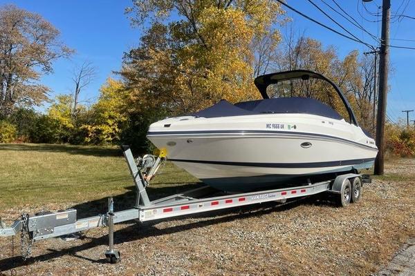 29 ft Rinker 2019 29QX Warren Michigan United States $115000 29 ft Rinker 2019 29QX Warren Michigan United States $115000