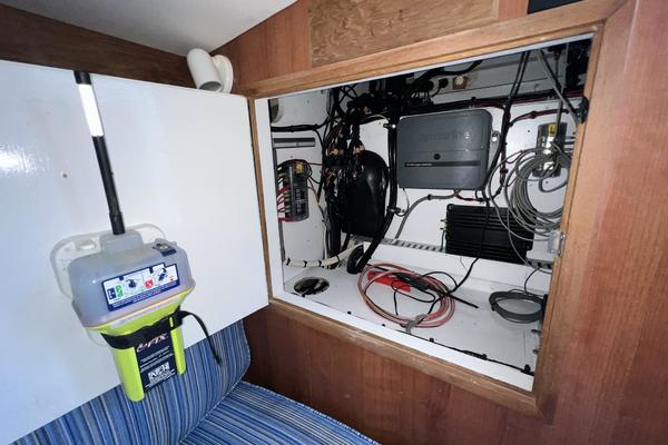 Lady V 35ft Custom Carolina Yacht For Sale