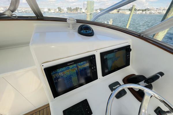 Lady V 35ft Custom Carolina Yacht For Sale