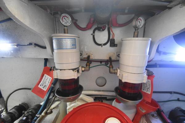 1969 Hatteras 34 (72)