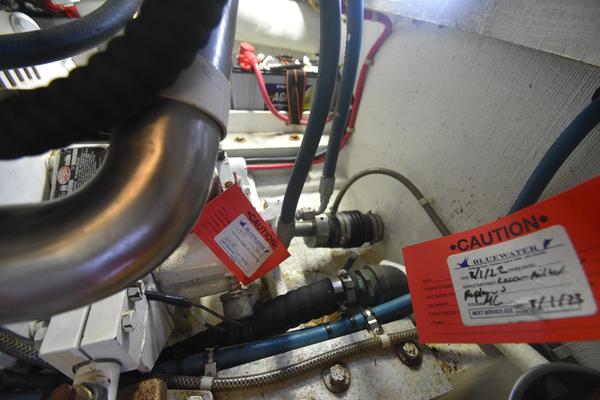 1969 Hatteras 34 (74)