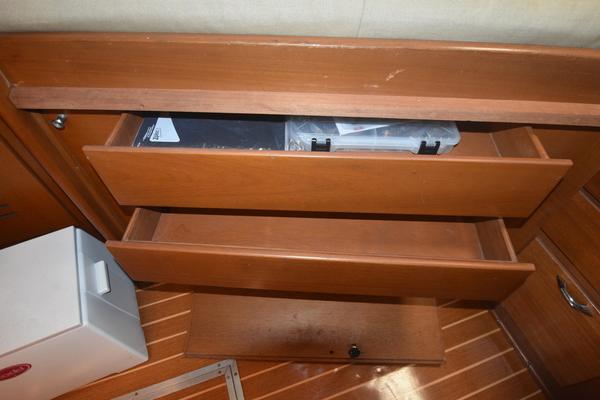 1969 Hatteras 34 (46)