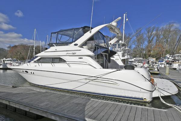 Searenity 45ft Sea Ray Yacht For Sale