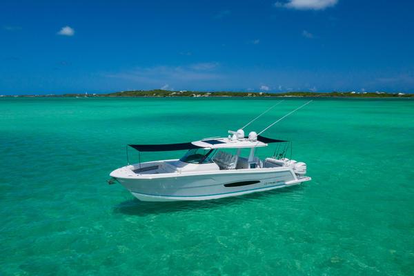38 ft Regal 2024 38 SAV Sea Bright New Jersey United States 38 ft Regal 2024 38 SAV Sea Bright New Jersey United States