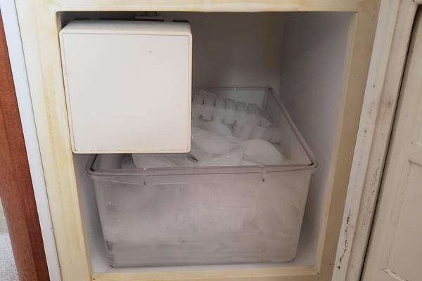 Kay Dee 44ft Viking Yacht For Sale