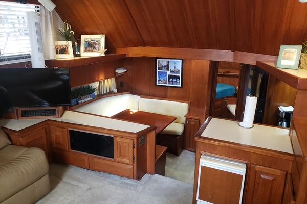 Kay Dee 44ft Viking Yacht For Sale