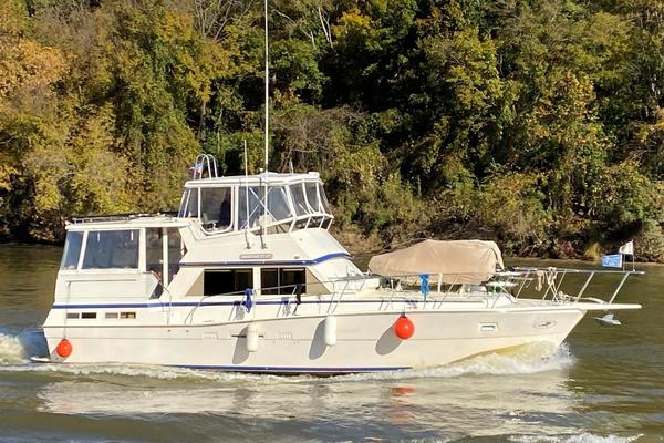Kay Dee 44ft Viking Yacht For Sale