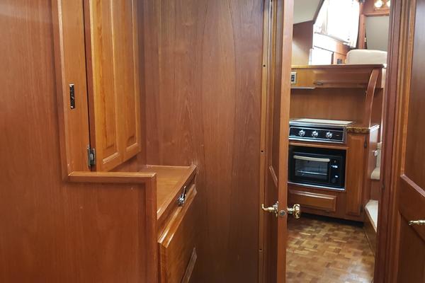 Kay Dee 44ft Viking Yacht For Sale