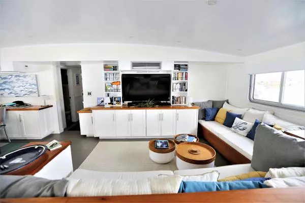 Photo of the 2004 Custom Custom