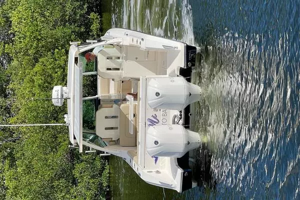 Pursuit 325 DC Yacht For Sale