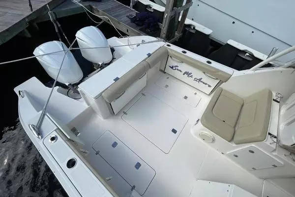 Pursuit 325 DC Yacht For Sale