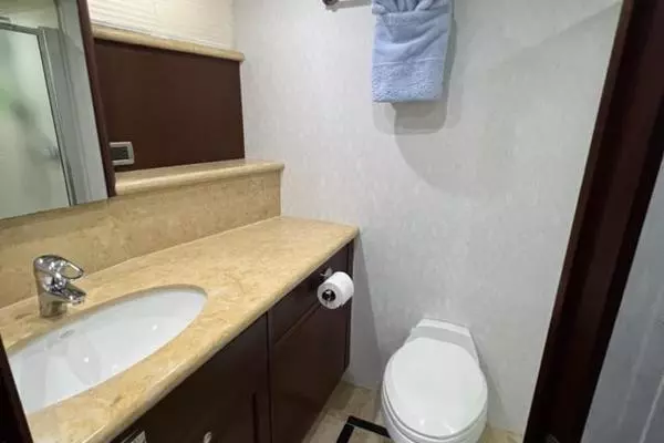 2006 Pacific Mariner 85