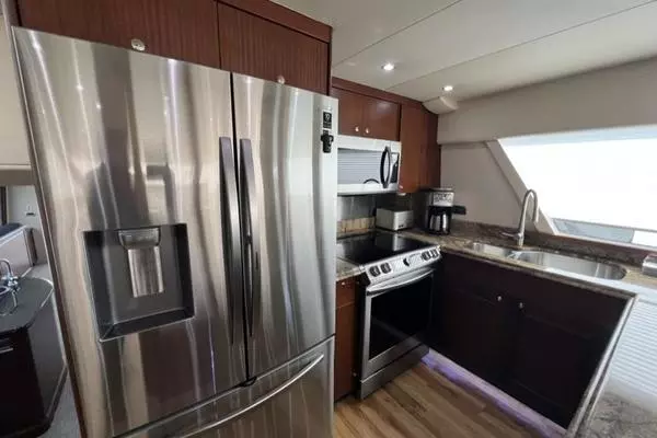 2006 Pacific Mariner 85