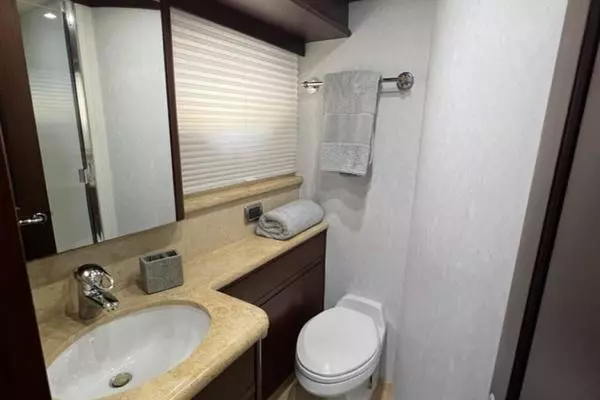 2006 Pacific Mariner 85