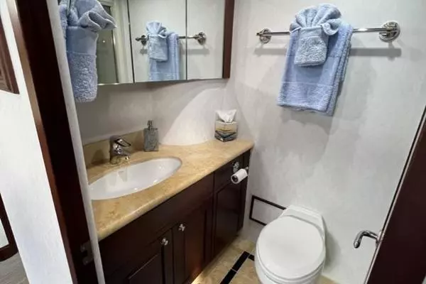 2006 Pacific Mariner 85