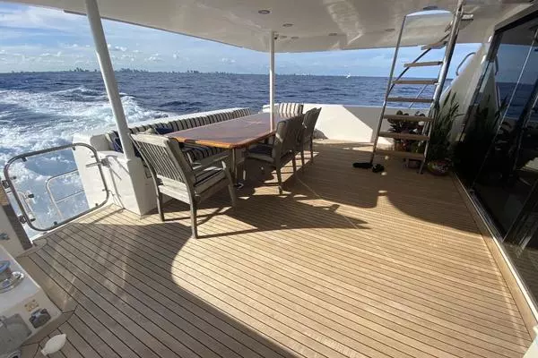 2006 Pacific Mariner 85