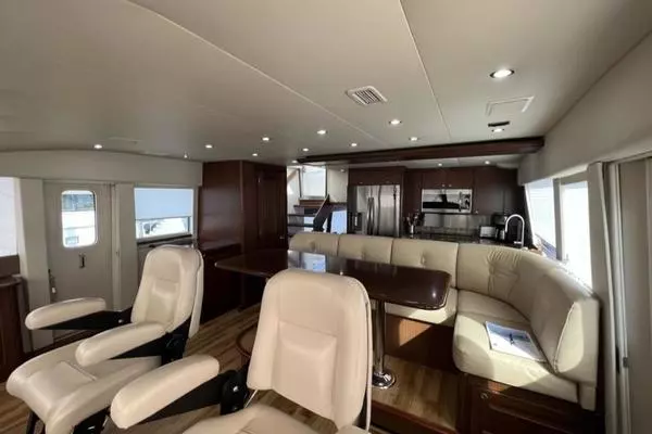 2006 Pacific Mariner 85