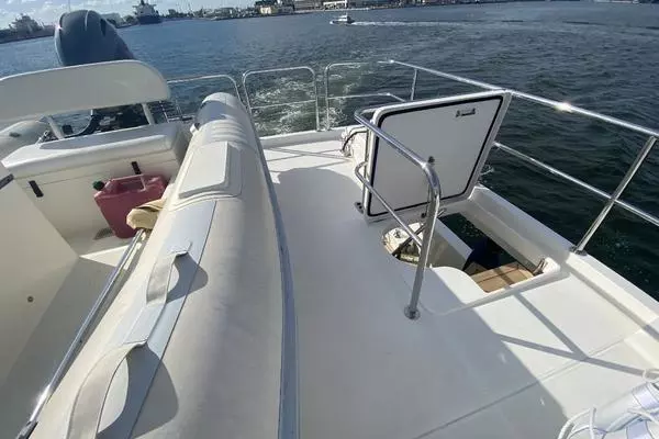 2006 Pacific Mariner 85