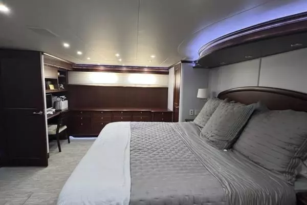 2006 Pacific Mariner 85