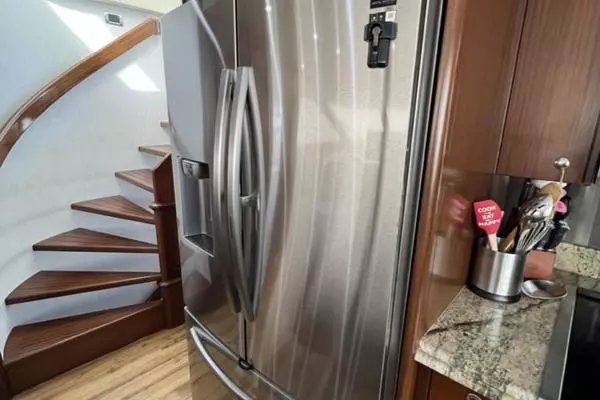 2006 Pacific Mariner 85