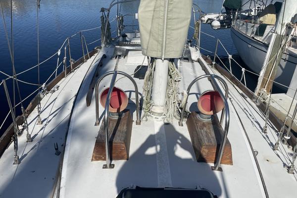 Chica 36ft Bristol Yacht For Sale