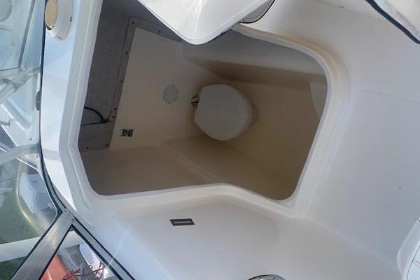 25ft World Cat Yacht For Sale