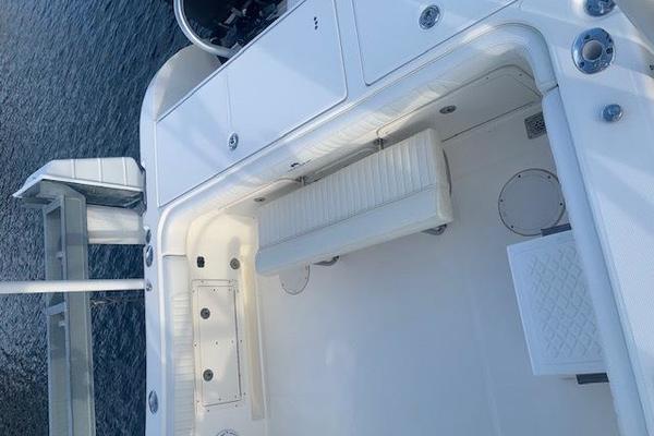 25ft World Cat Yacht For Sale