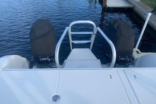 25ft World Cat Yacht For Sale