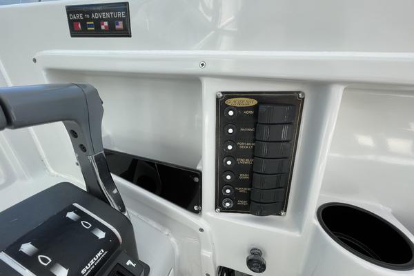 26ft Glacier Bay Yacht For Sale