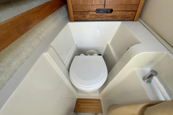 26ft Glacier Bay Yacht For Sale