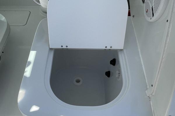 26ft Glacier Bay Yacht For Sale
