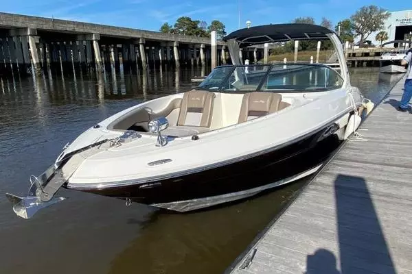 Grateful 30ft Sea Ray Yacht For Sale