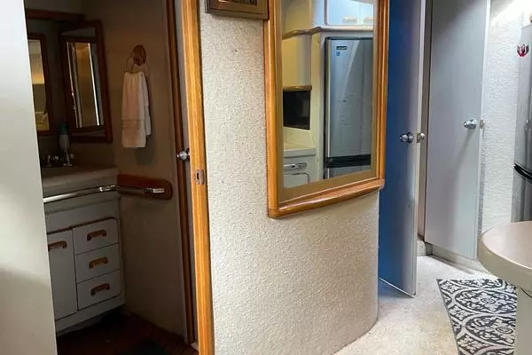 Photo of the 1991 Sea Ray 500 Sundancer "DEEP BLUE"