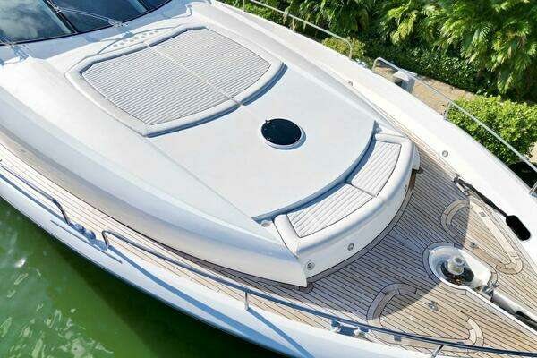 2005 Sunseeker 82