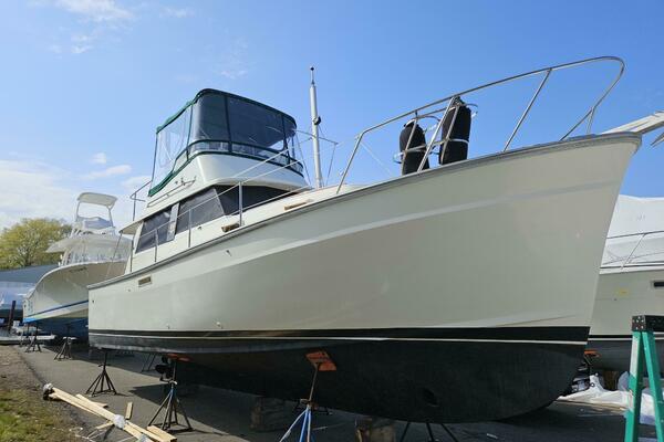 34ft Mainship Yacht For Sale