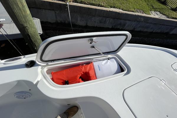 22ft Sea Hunt Yacht For Sale