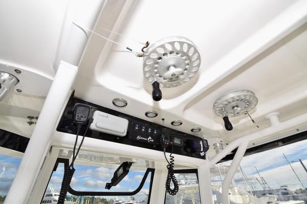 26ft Sea Hunt Yacht For Sale