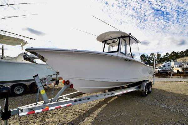 26ft Sea Hunt Yacht For Sale