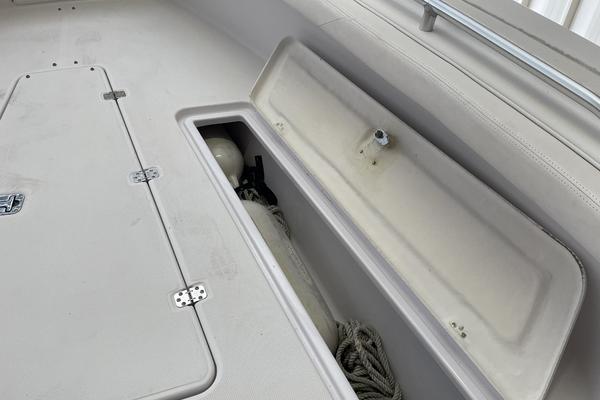 29ft Donzi Yacht For Sale