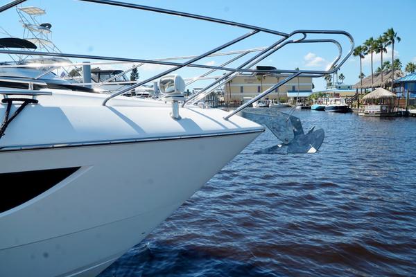 Galeon Skydeck Yacht For Sale