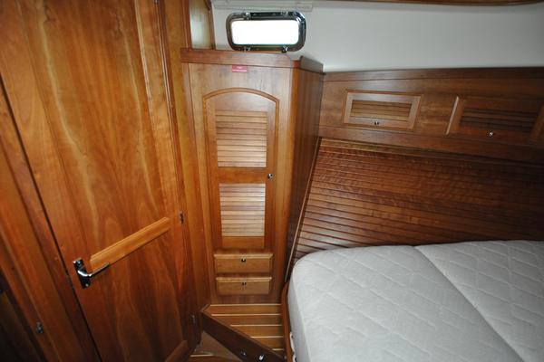 Sabre 40 Sedan   Tempest   Offered For Sale740