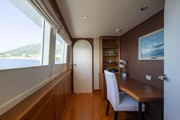 99ft Porsius Yacht For Sale