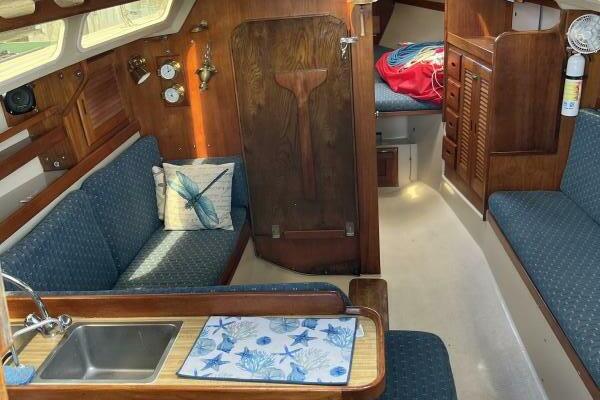 WINDBORNE 30ft Catalina Yacht For Sale