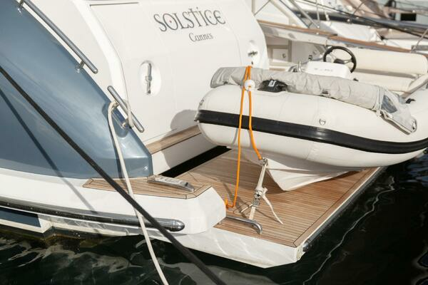 Photo of the 2020 Azimut 72 Flybridge "Solstice"