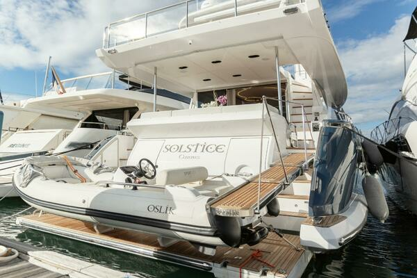 Photo of the 2020 Azimut 72 Flybridge "Solstice"